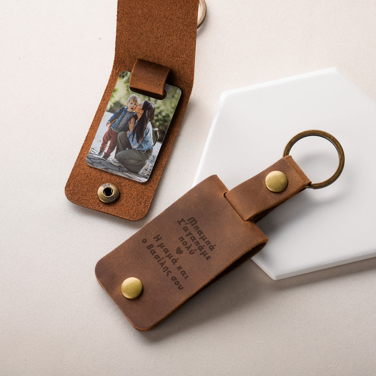 Dad We Love You - Leather Engraved Keyring With Photo Inside - GOTShirts